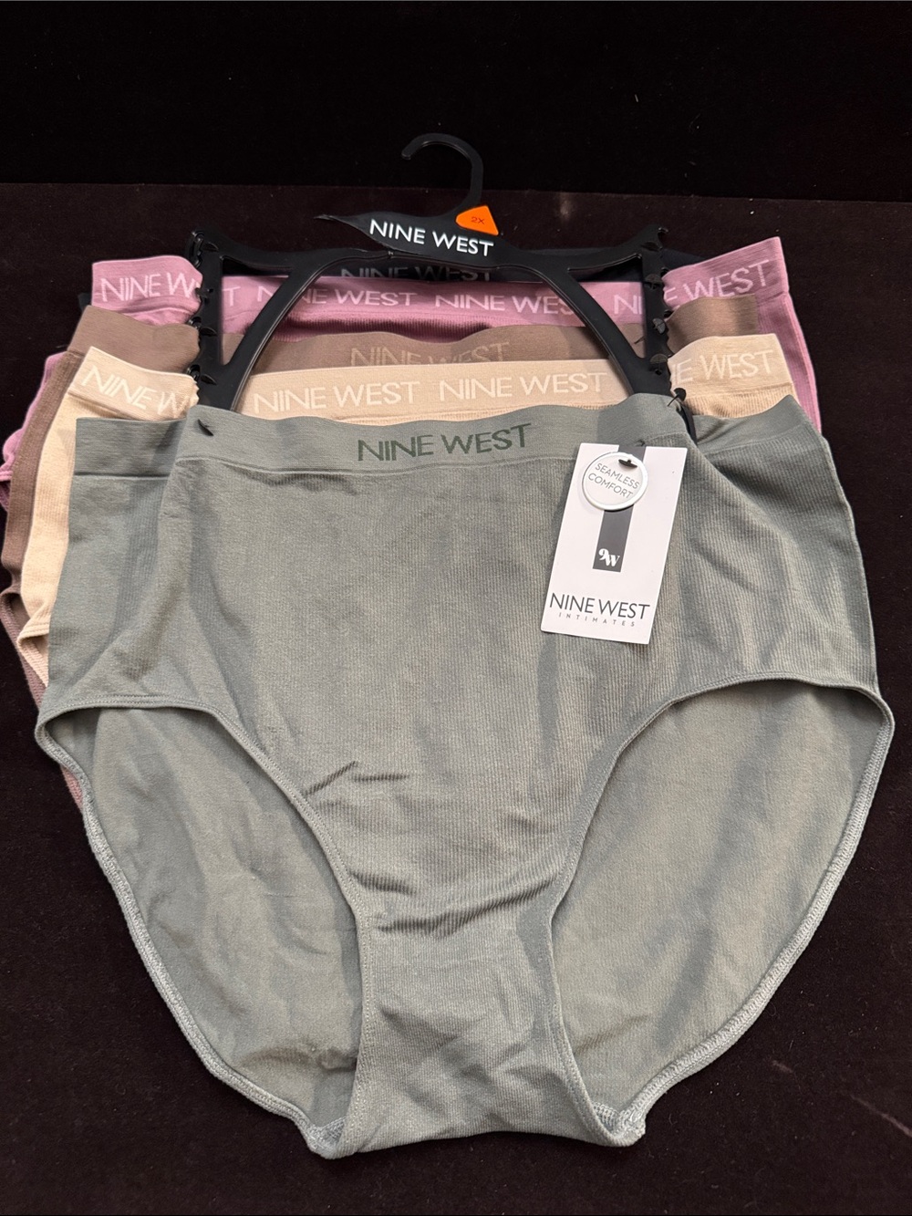 Nine West 5 Pack Seamless Comfort Briefs in Green, Beige, Mauve, Pink Black